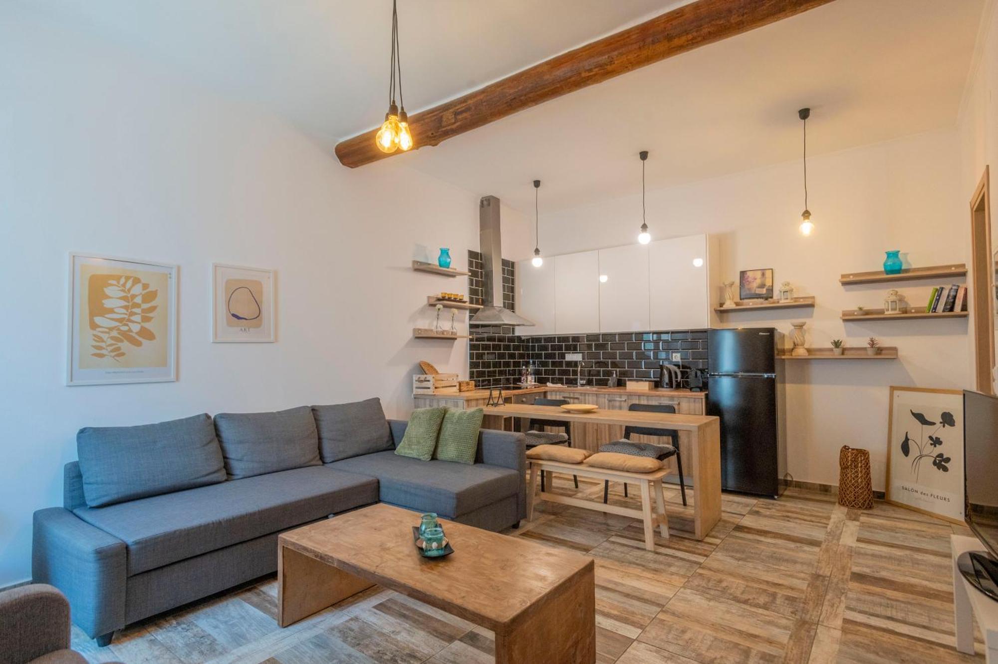 Vila Casa In Piazza Pylos Exteriér fotografie