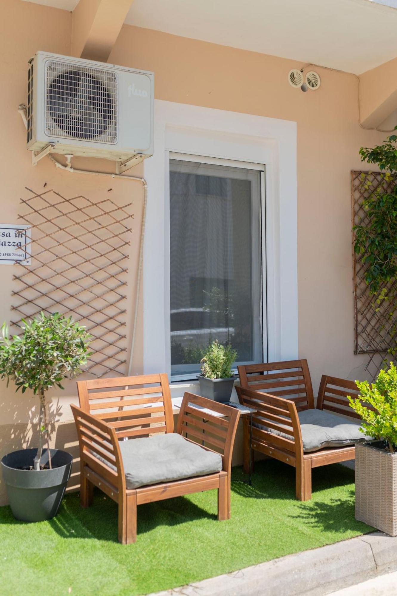 Vila Casa In Piazza Pylos Exteriér fotografie